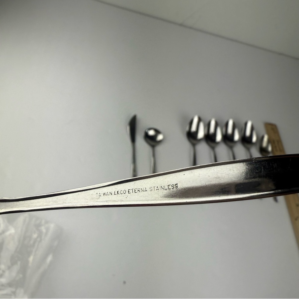 Ekco Eterna Stainless Flatware ROSE COTILLION 8 Piece Lot Spoons Knife - Picture 4 of 4